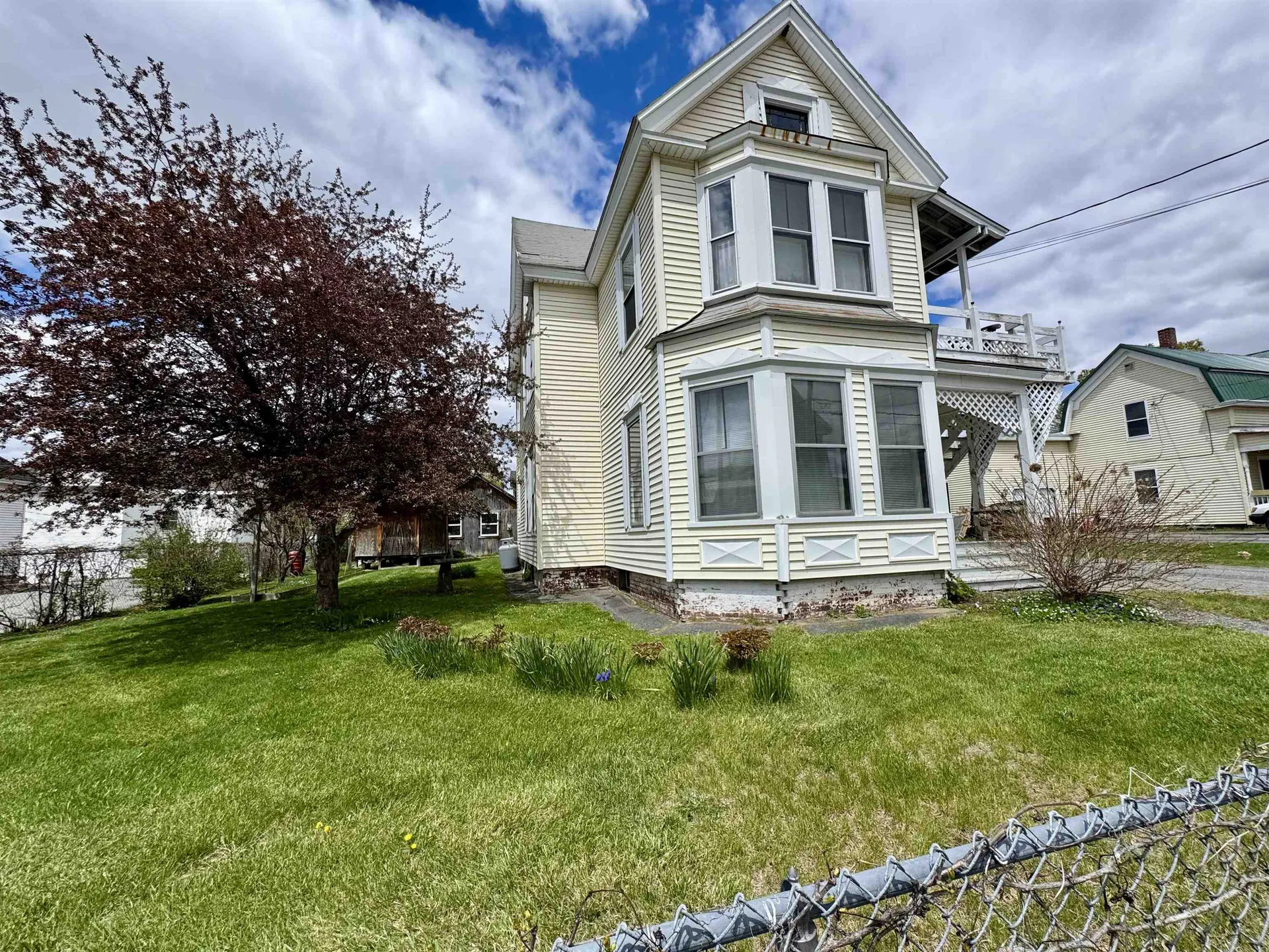 11 Pine Street Haverhill NH 03785