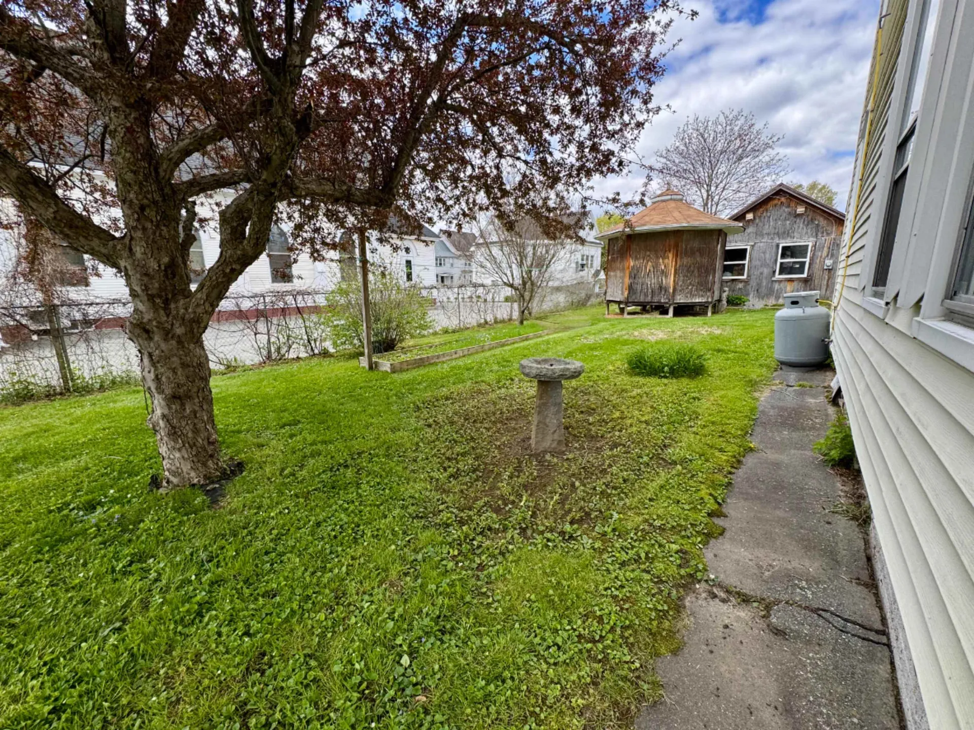 11 Pine Street Haverhill NH 03785