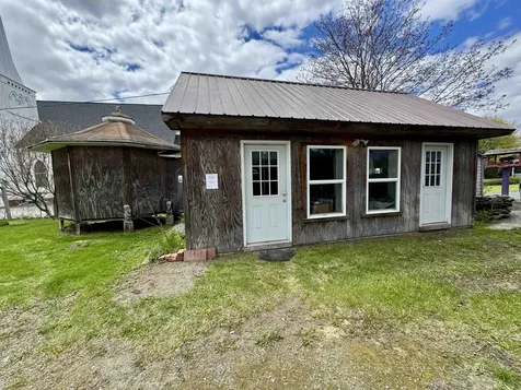 11 Pine Street Haverhill NH 03785