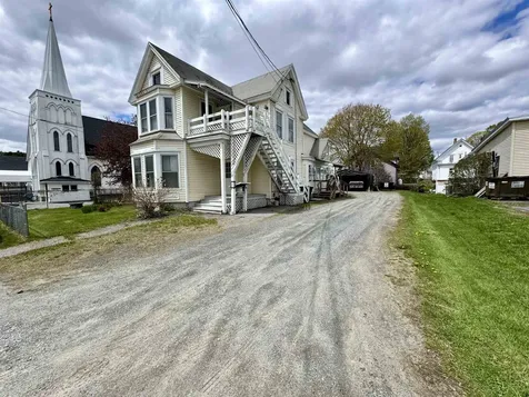 11 Pine Street Haverhill NH 03785