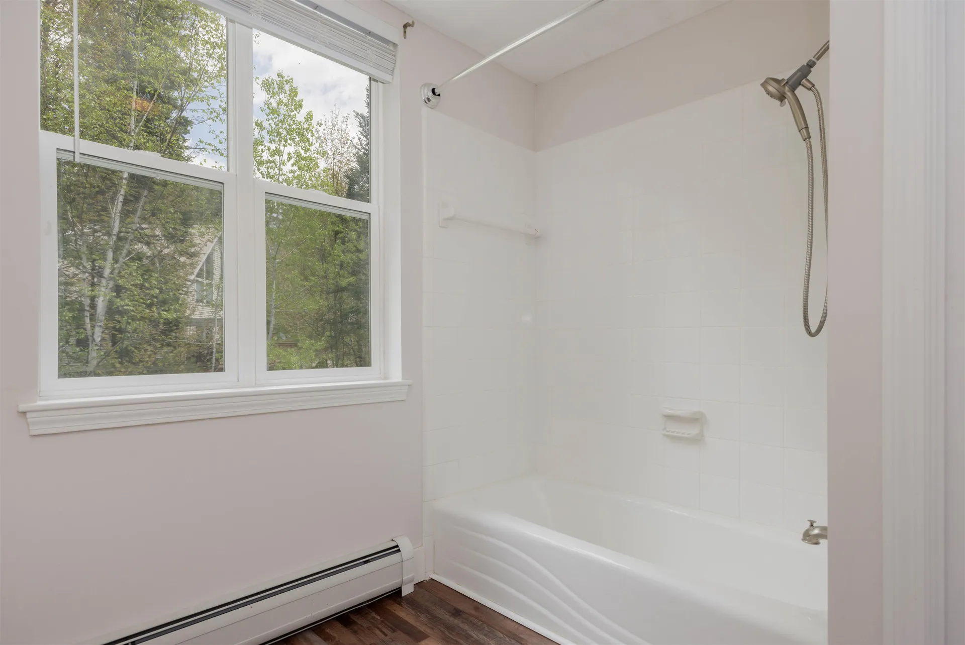 34 Shorewood Estates Road Unity NH 03773