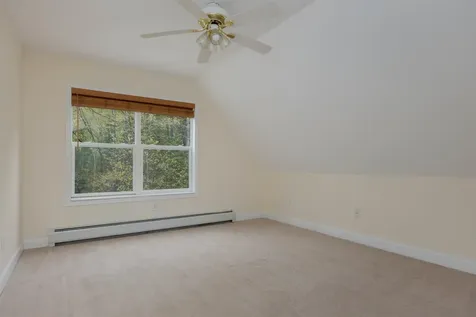34 Shorewood Estates Road Unity NH 03773
