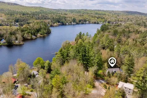 34 Shorewood Estates Road Unity NH 03773