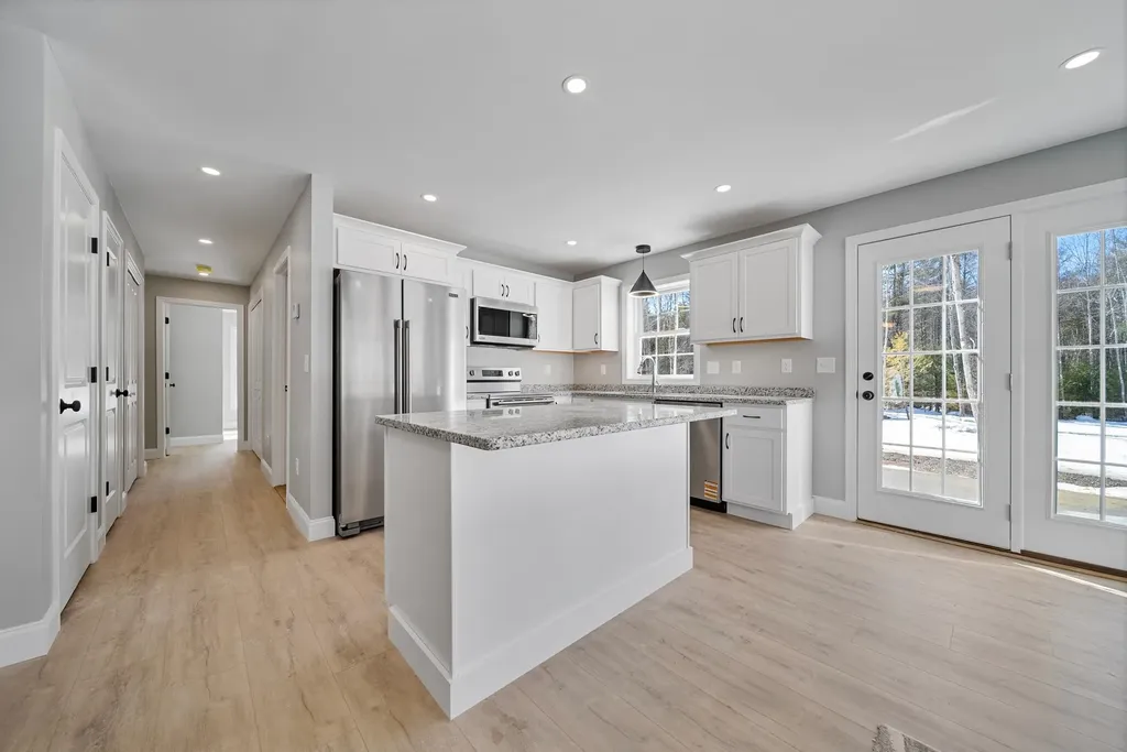 136 S Main Street Troy NH 03465