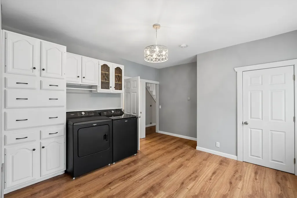 15 Eaton Avenue Bennington NH 03442