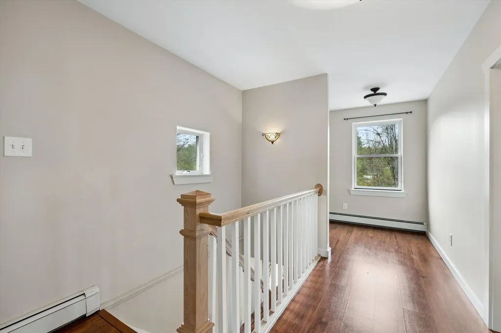 15 Eaton Avenue Bennington NH 03442