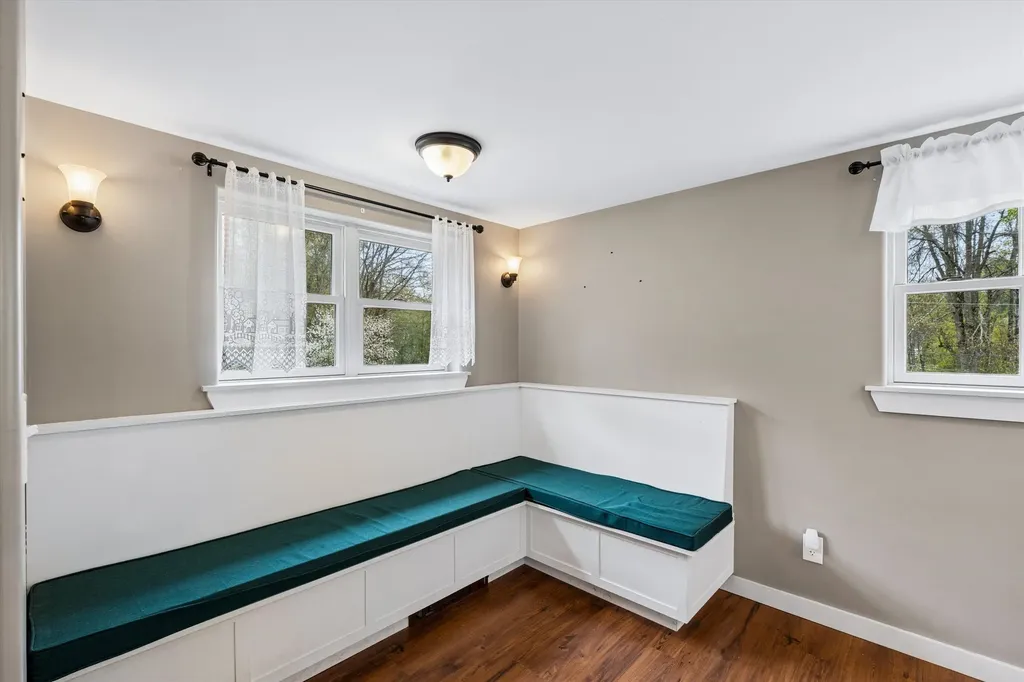 15 Eaton Avenue Bennington NH 03442