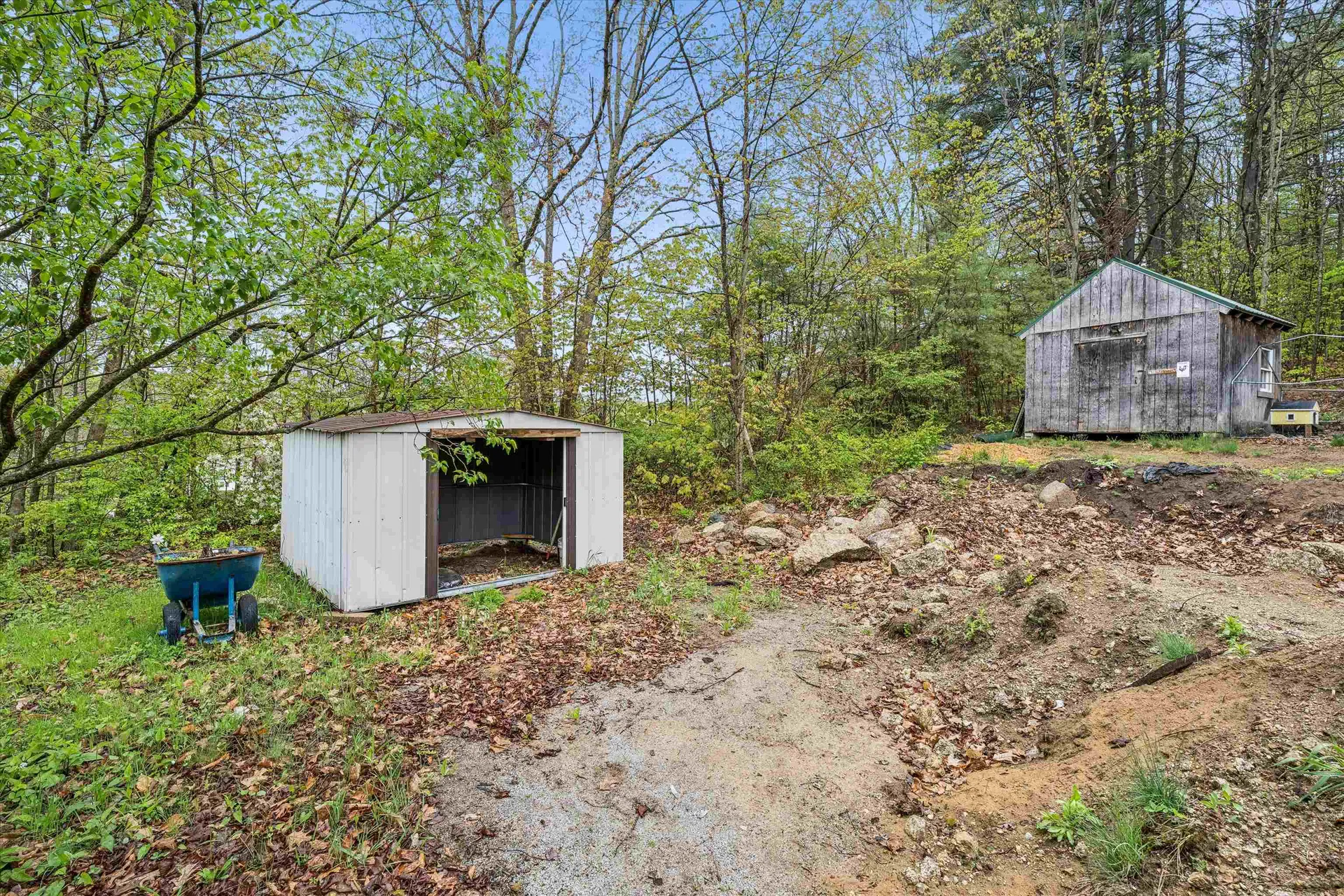 15 Eaton Avenue Bennington NH 03442