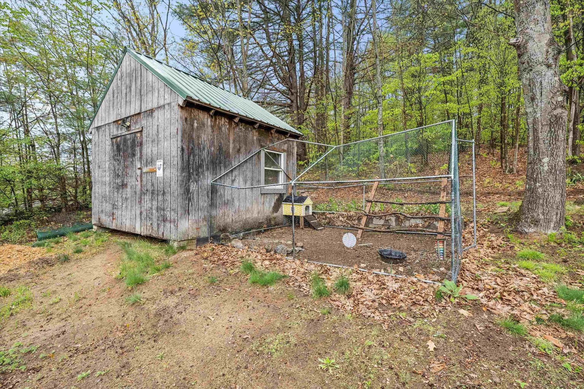 15 Eaton Avenue Bennington NH 03442