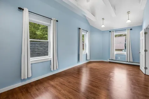 15 Eaton Avenue Bennington NH 03442