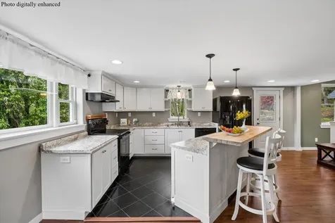15 Eaton Avenue Bennington NH 03442