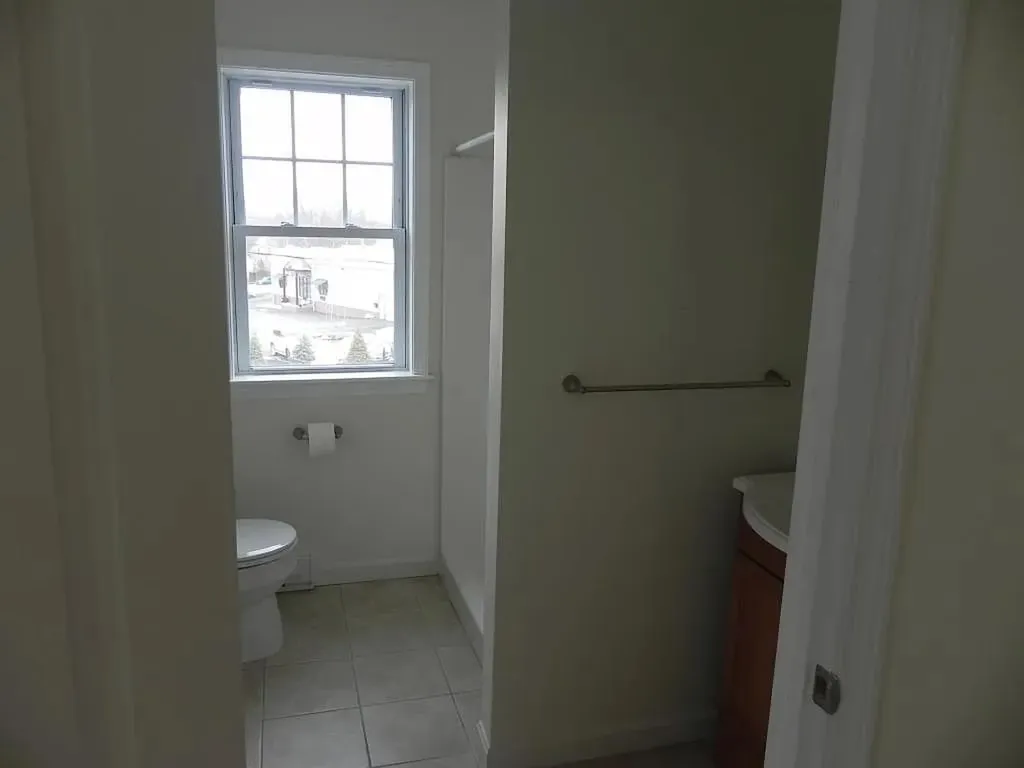 5 Spring Street Newmarket NH 03857