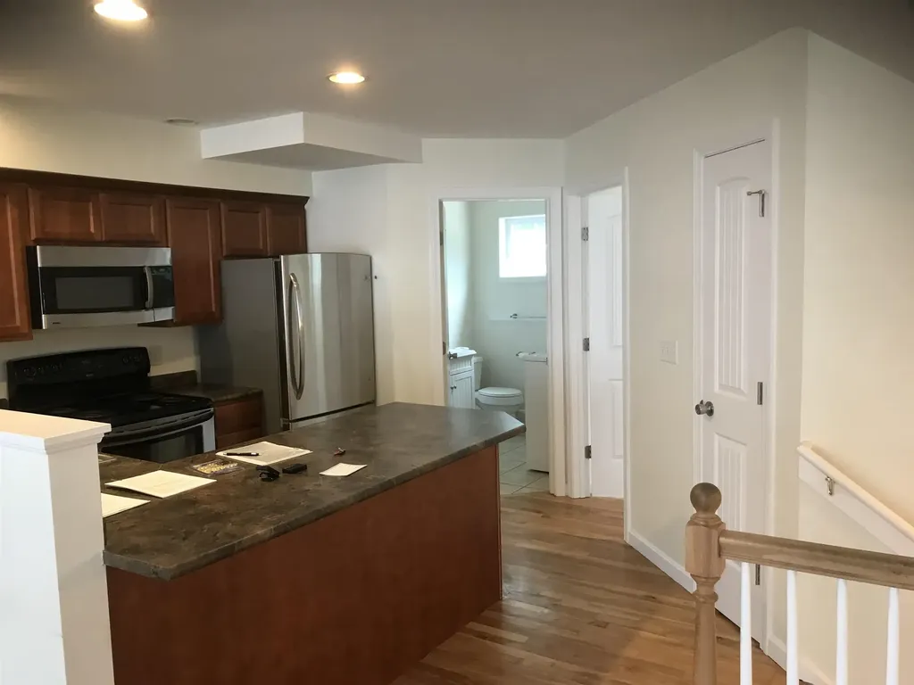 5 Spring Street Newmarket NH 03857