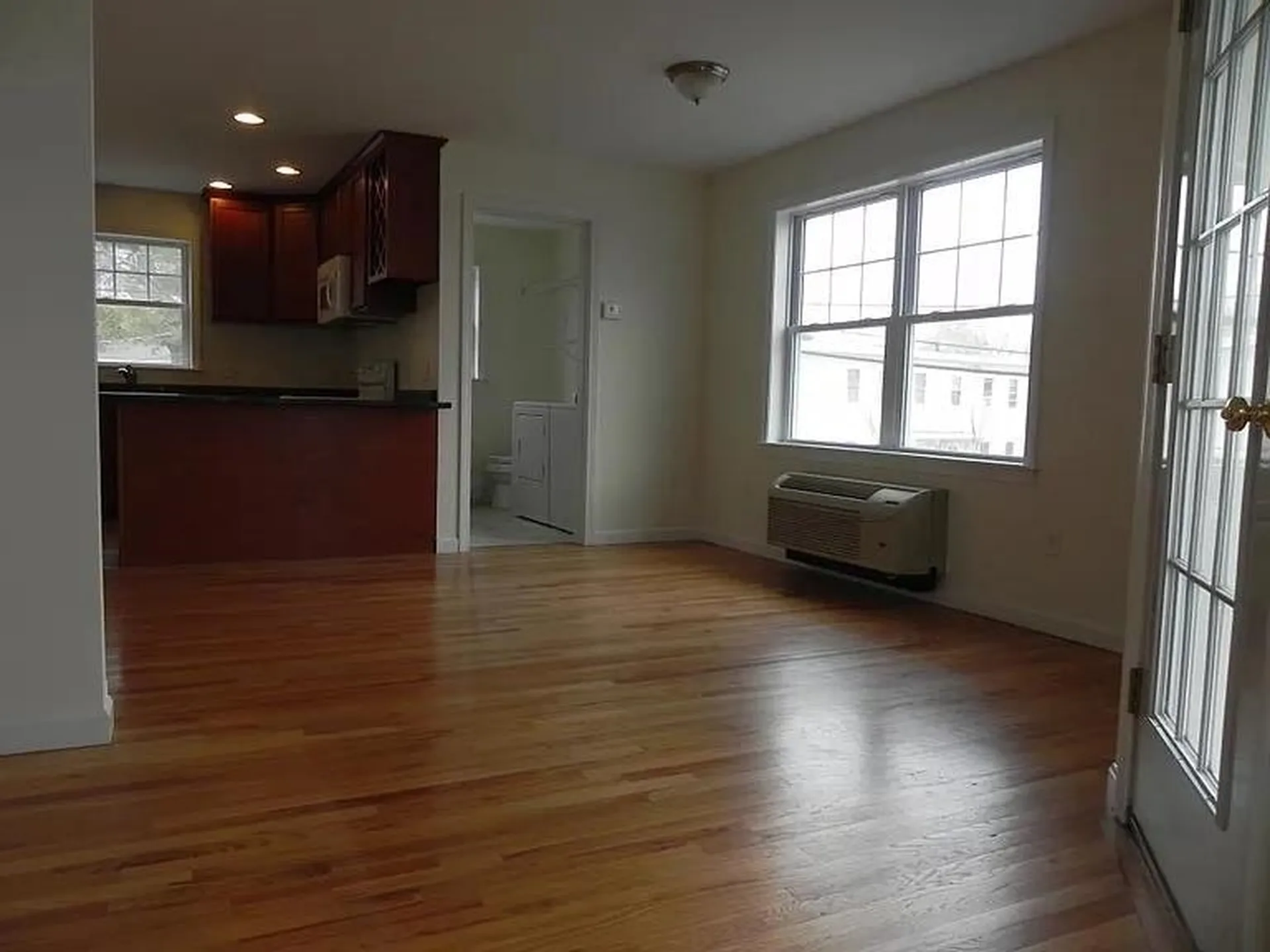5 Spring Street Newmarket NH 03857
