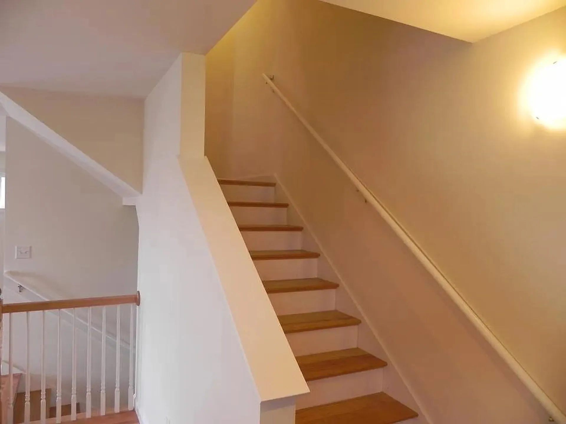 5 Spring Street Newmarket NH 03857