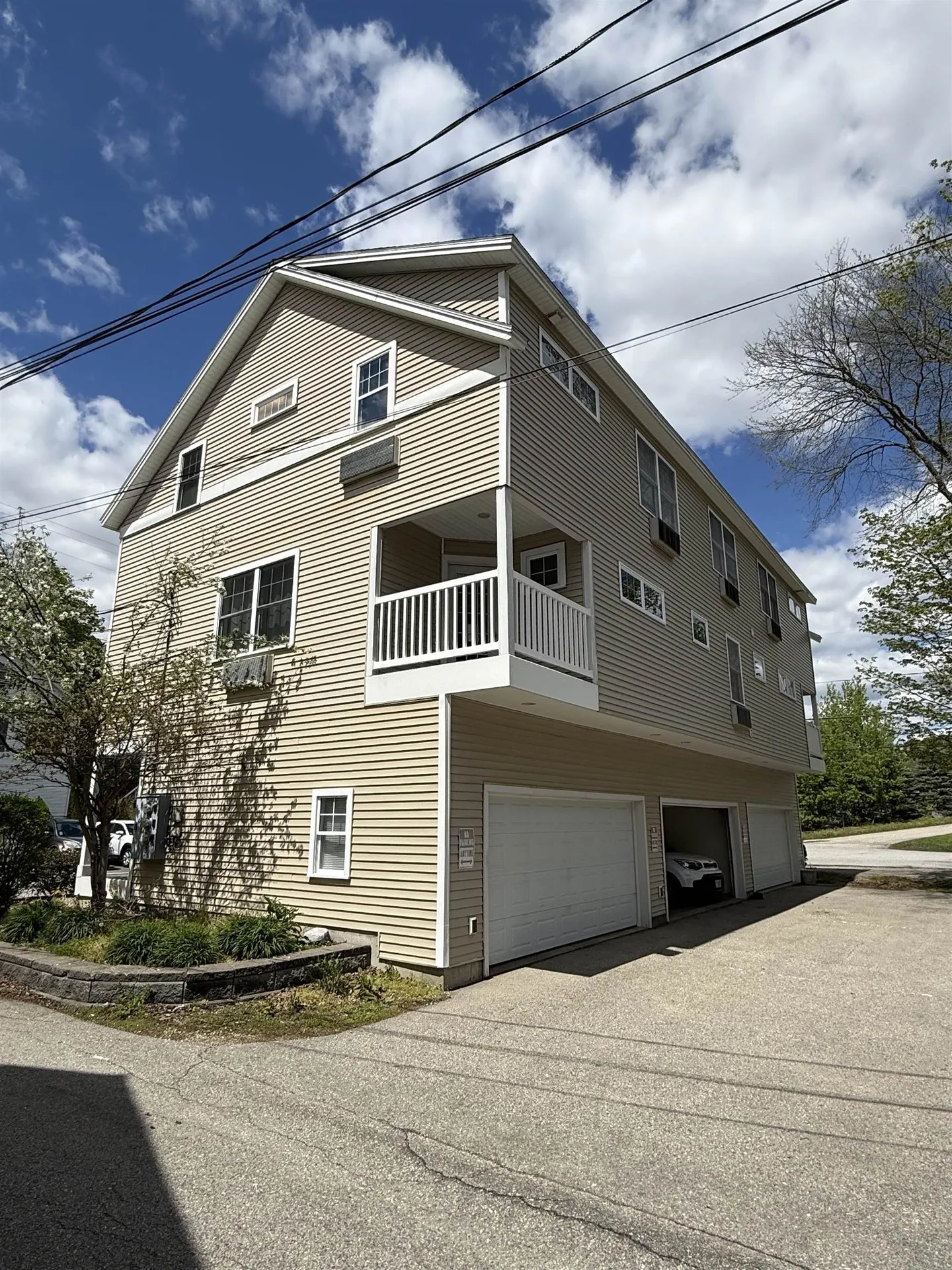 5 Spring Street Newmarket NH 03857