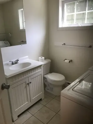 5 Spring Street Newmarket NH 03857