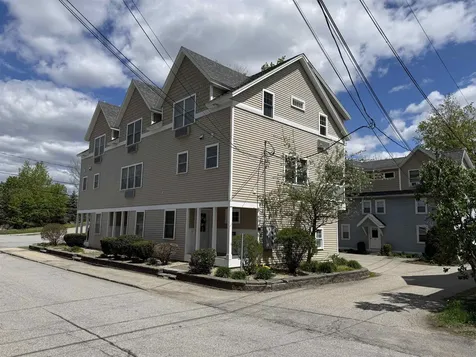 5 Spring Street Newmarket NH 03857