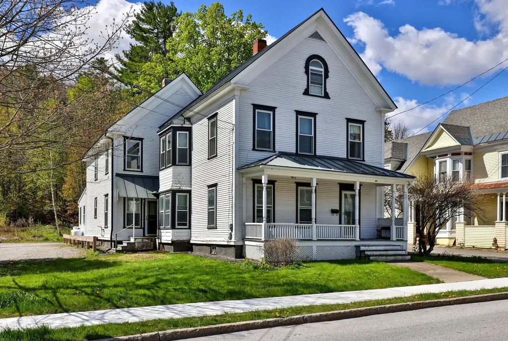 49 Pleasant Street Ludlow VT 05149
