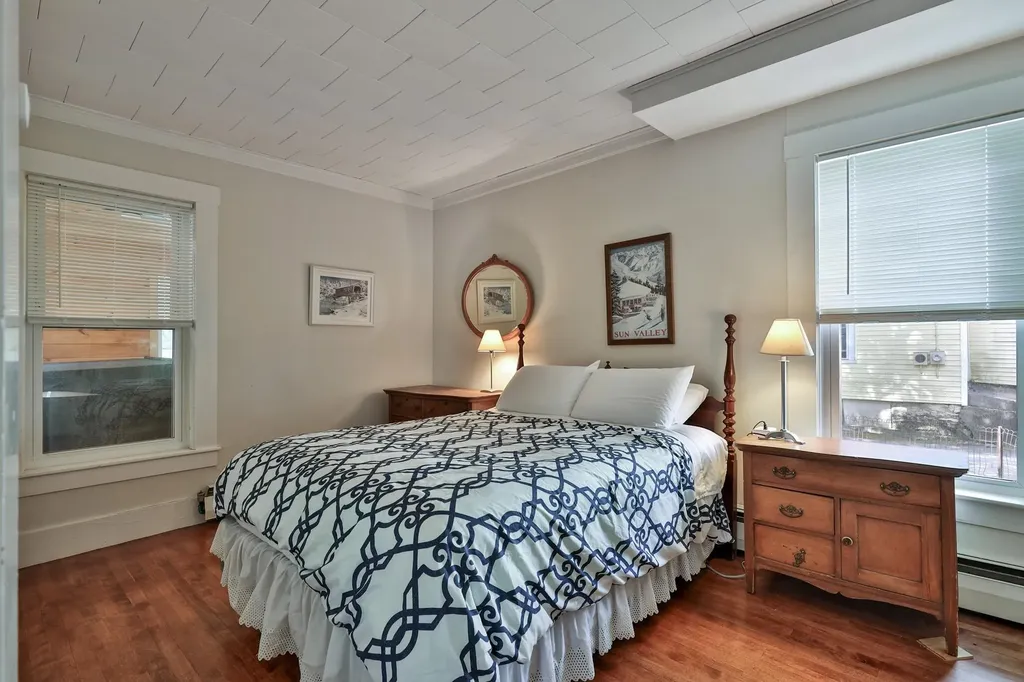 49 Pleasant Street Ludlow VT 05149
