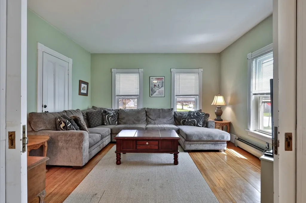 49 Pleasant Street Ludlow VT 05149