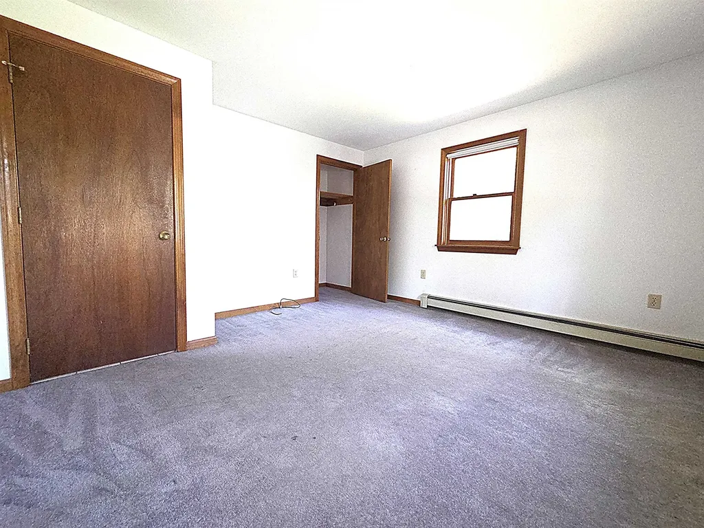 71 Myrtle Street Hillsborough NH 03244