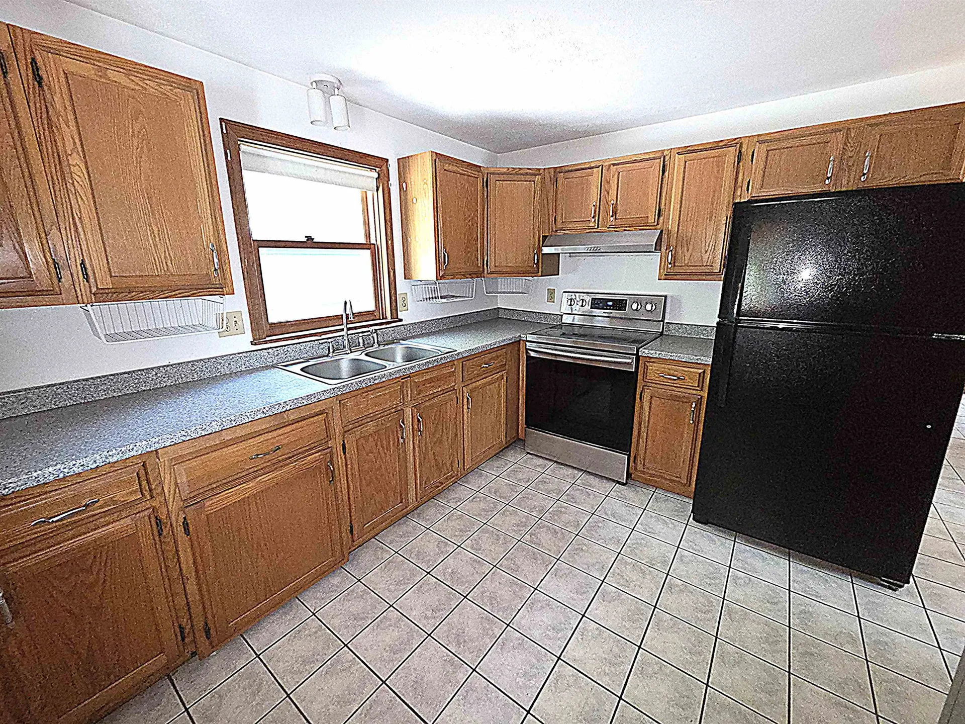 71 Myrtle Street Hillsborough NH 03244