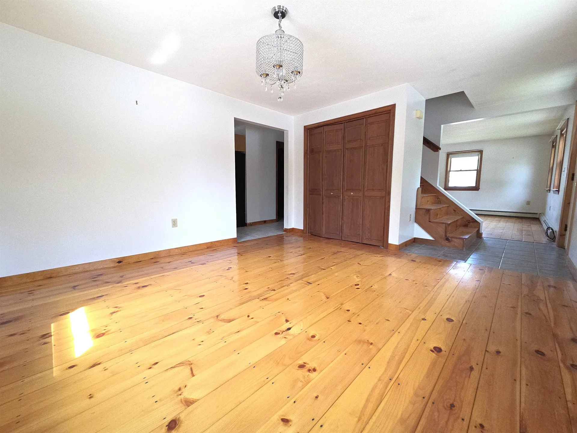71 Myrtle Street Hillsborough NH 03244