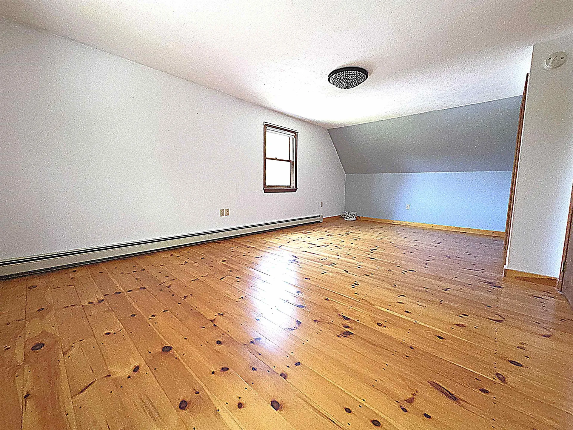 71 Myrtle Street Hillsborough NH 03244