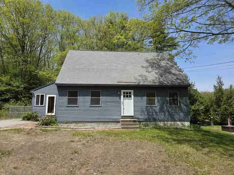 71 Myrtle Street Hillsborough NH 03244