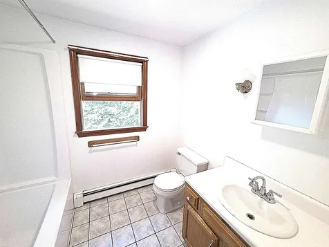 71 Myrtle Street Hillsborough NH 03244