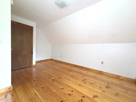 71 Myrtle Street Hillsborough NH 03244