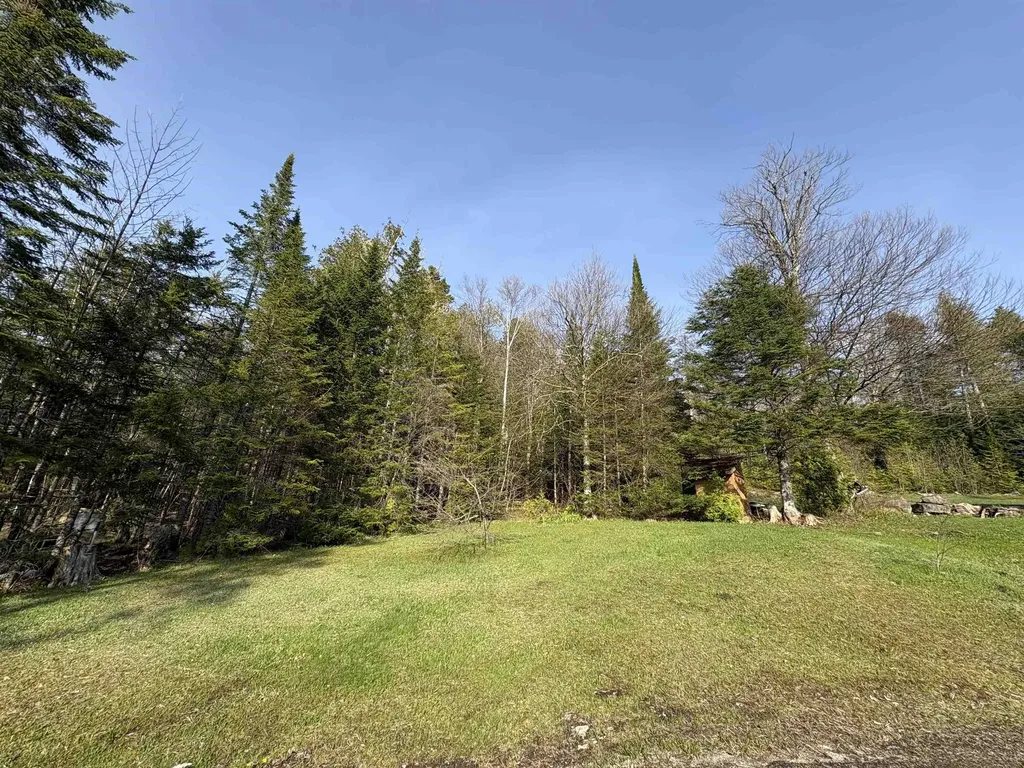 168 Ponemah Path Newark VT 05871