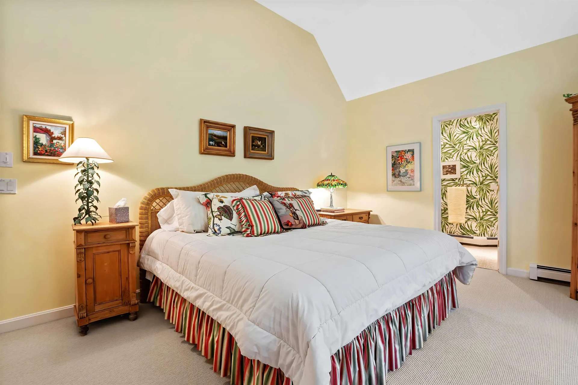 986 Lakeshore Drive New London NH 03257