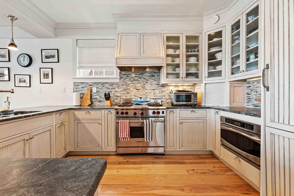 6 Lake Avenue Newbury NH 03255