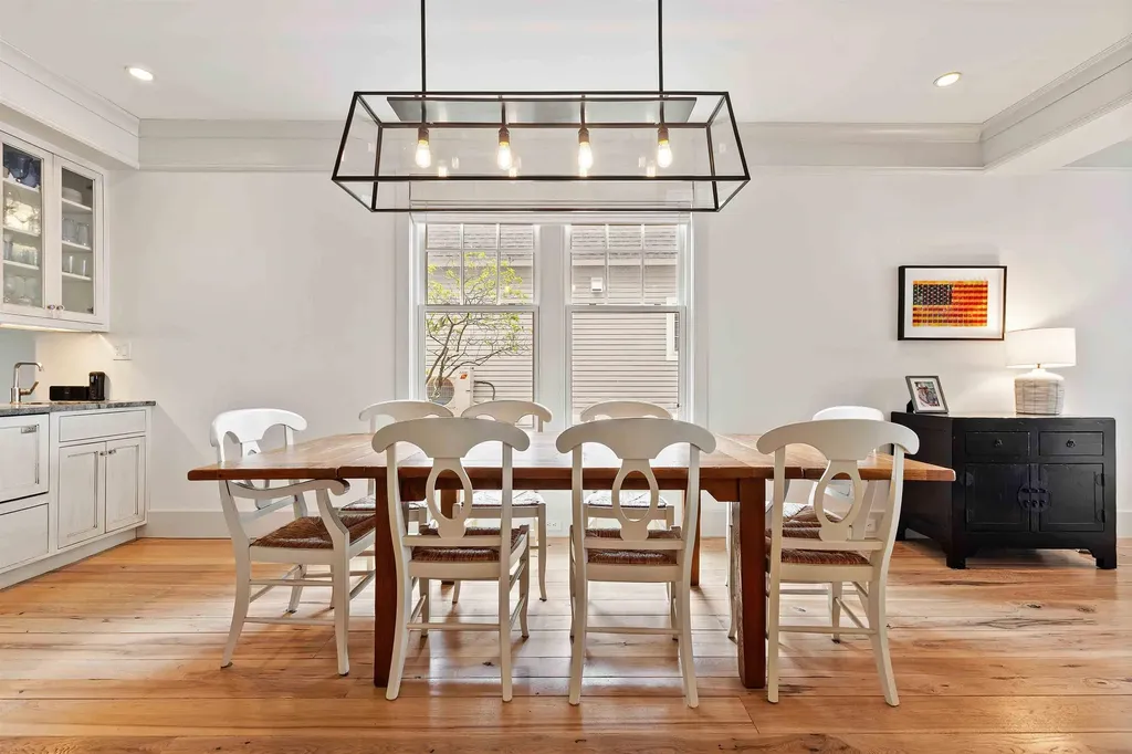 6 Lake Avenue Newbury NH 03255