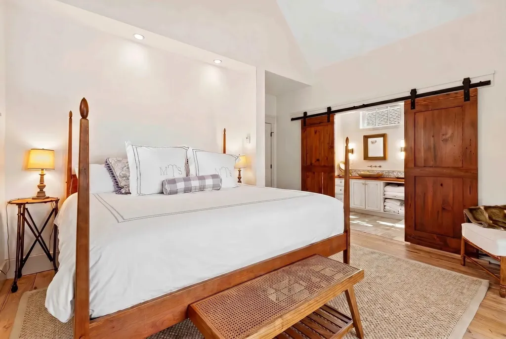 6 Lake Avenue Newbury NH 03255