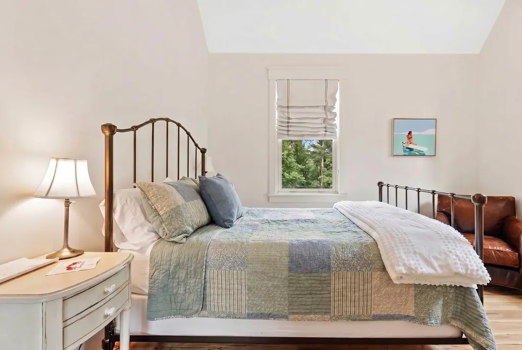 6 Lake Avenue Newbury NH 03255