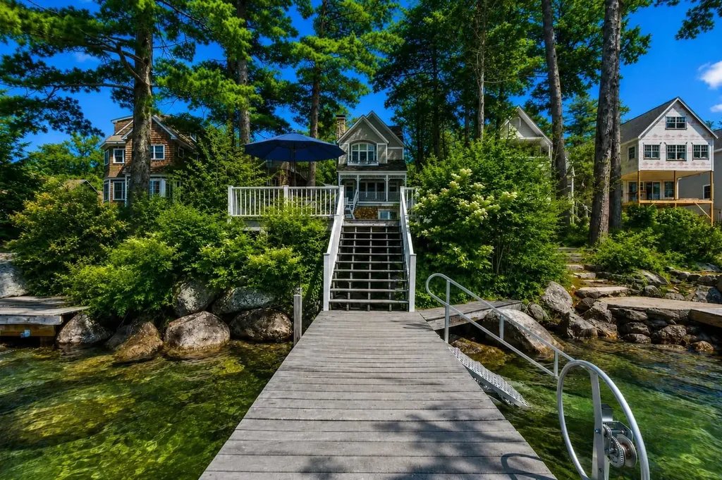 6 Lake Avenue Newbury NH 03255
