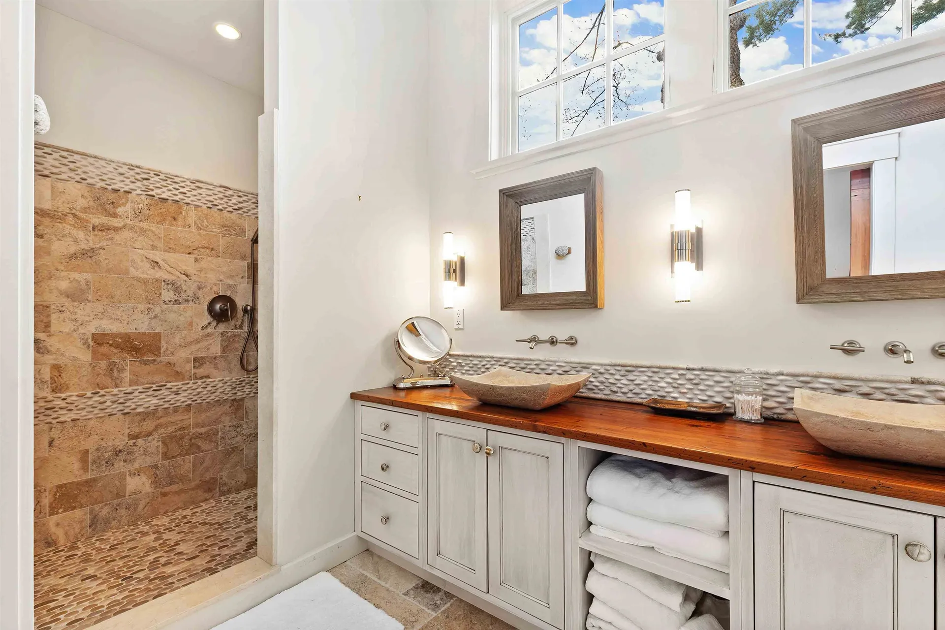 6 Lake Avenue Newbury NH 03255