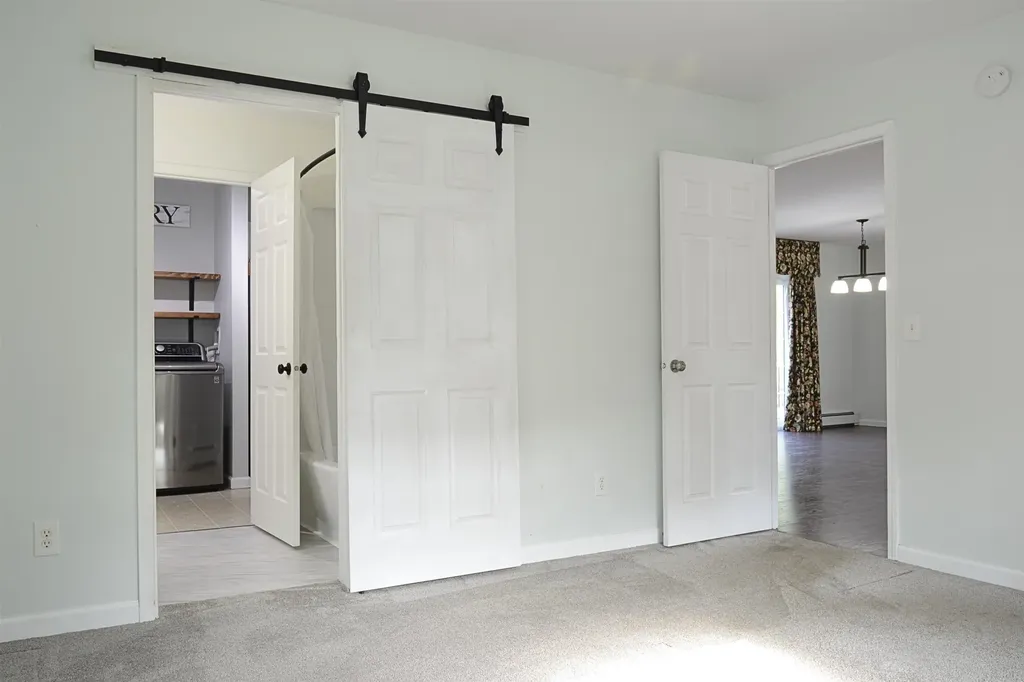 30 Acorn Drive Winchester NH 03470