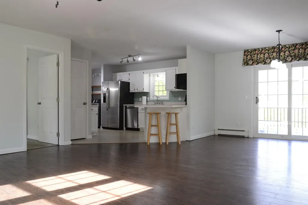 30 Acorn Drive Winchester NH 03470