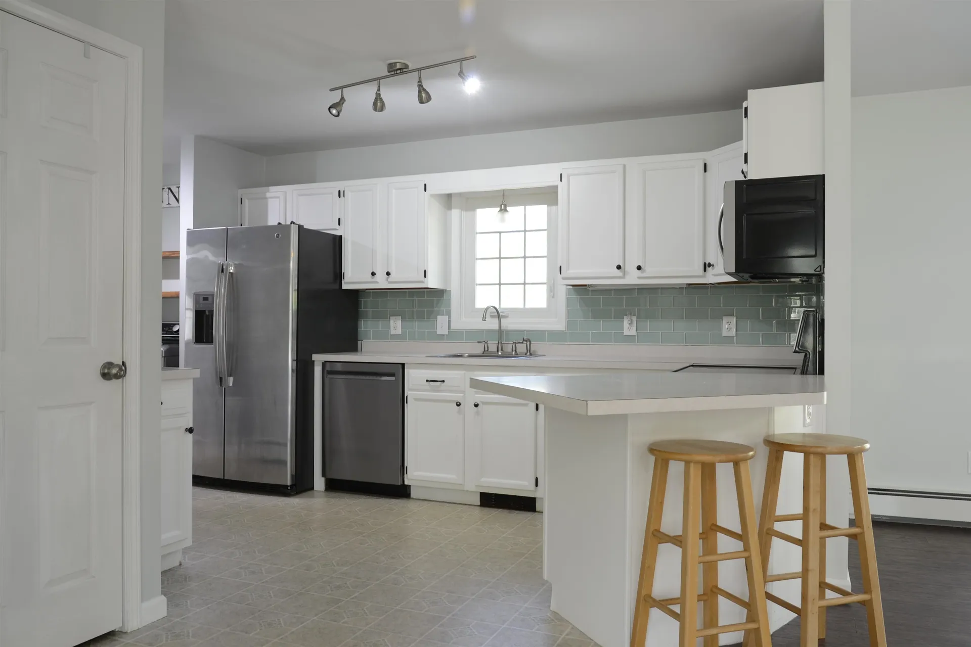 30 Acorn Drive Winchester NH 03470