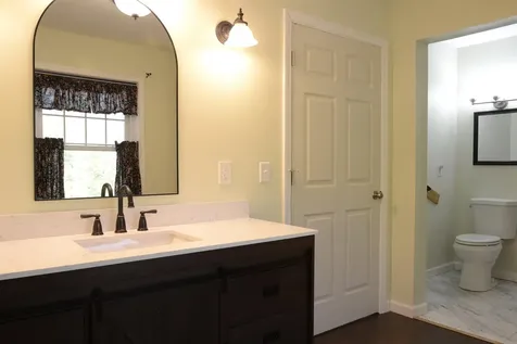 30 Acorn Drive Winchester NH 03470