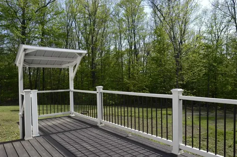 30 Acorn Drive Winchester NH 03470