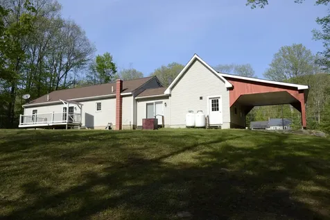 30 Acorn Drive Winchester NH 03470