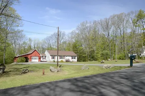 30 Acorn Drive Winchester NH 03470