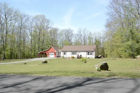 30 Acorn Drive Winchester NH 03470
