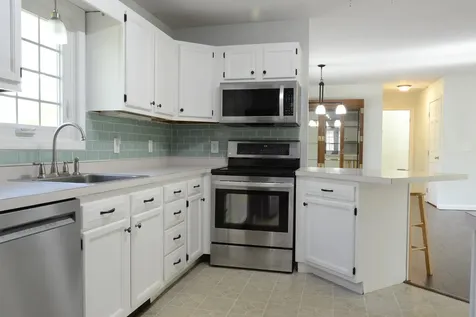 30 Acorn Drive Winchester NH 03470