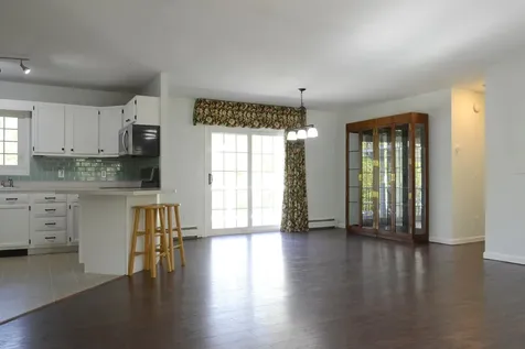 30 Acorn Drive Winchester NH 03470